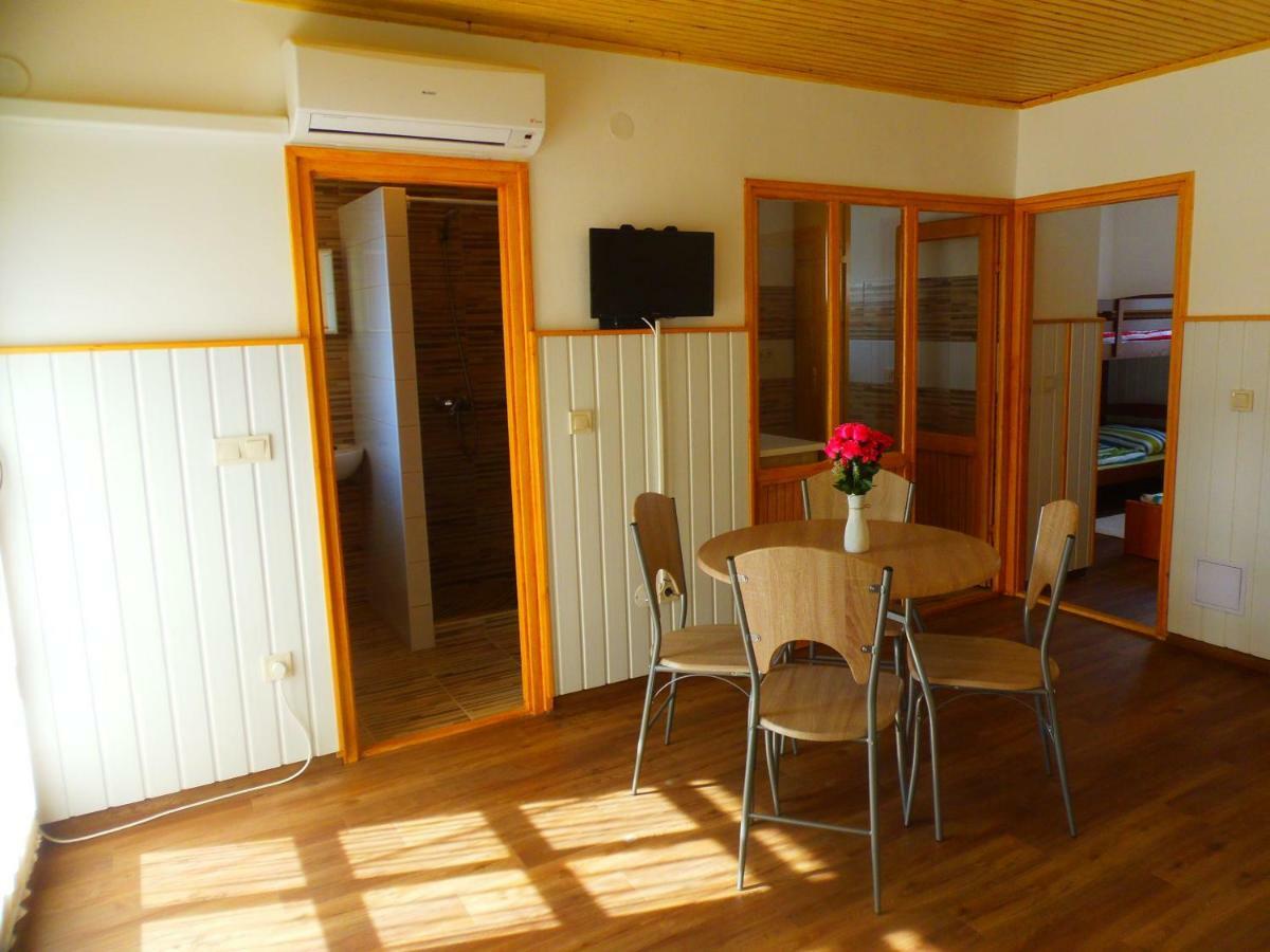 Hovirag Apartman 2 Hajdúszoboszló Εξωτερικό φωτογραφία